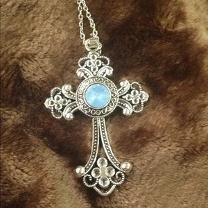 Beautiful Silver Cross necklace